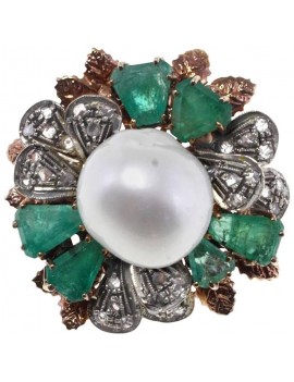 Petals Emerald Ring